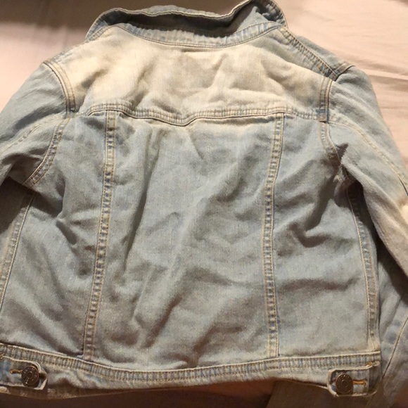 Jean jacket - Picture 2 of 3